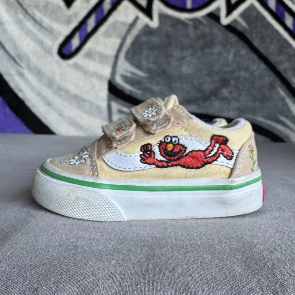 Size 4c - Baby VANS Sesame Street Old Skool Elmo and Friends Shoes